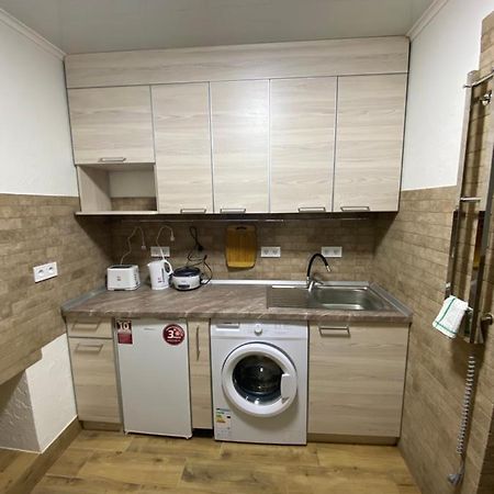 Апартаменти Біля Філармонії Černovice Exteriér fotografie